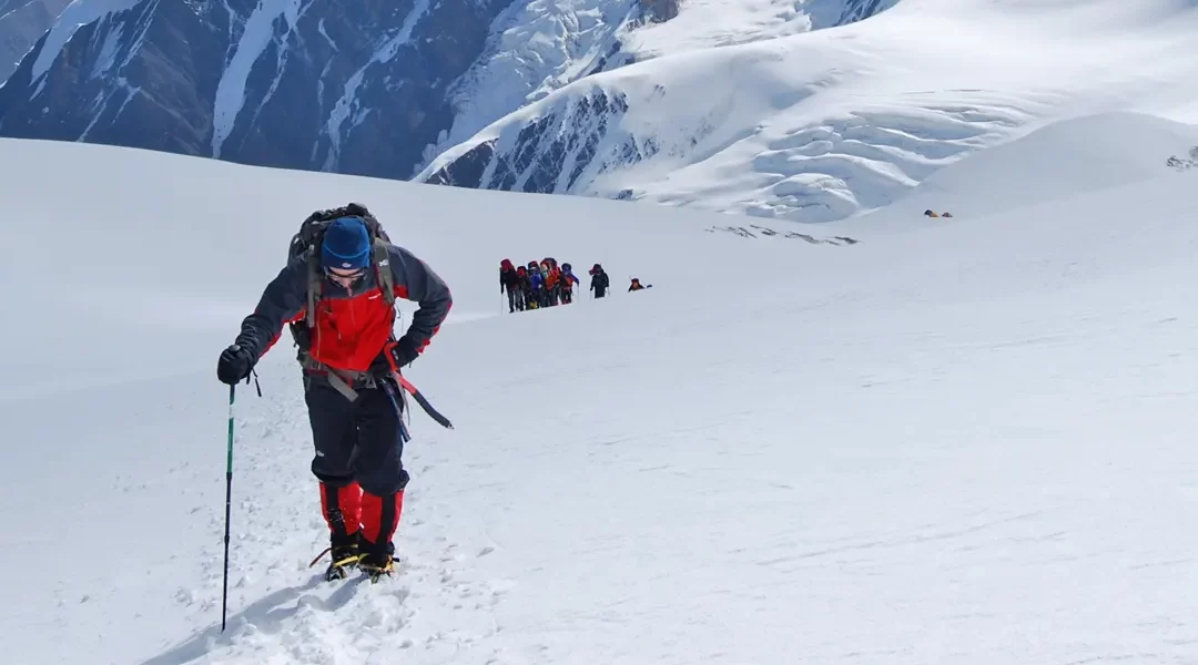 Expedición al pico Lenin (7.134 metros)