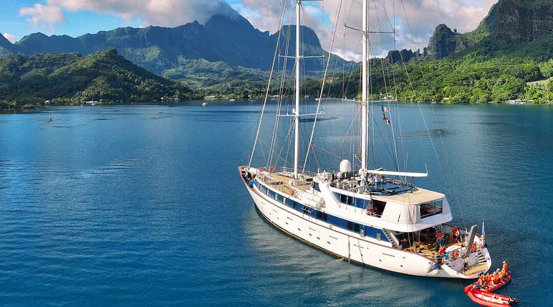 Touring French Polynesia by sailboat